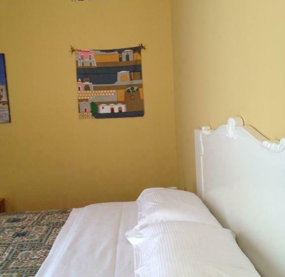חדר משפחתי, B&b Case A San Matteo