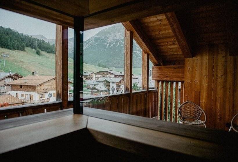 سوییت جونیور, Larice
