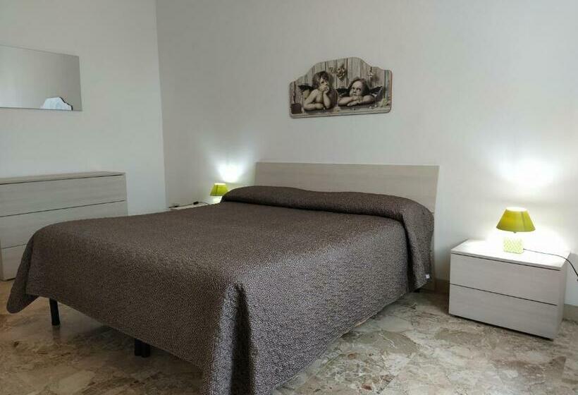 اتاق استاندارد, Santo Spirito 2   By Nadia