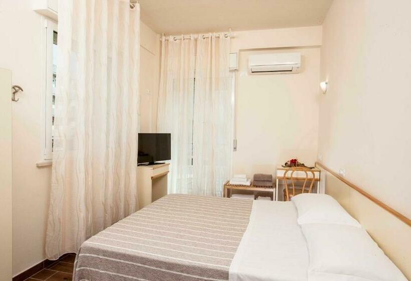 Quarto Estandar, Sayonara