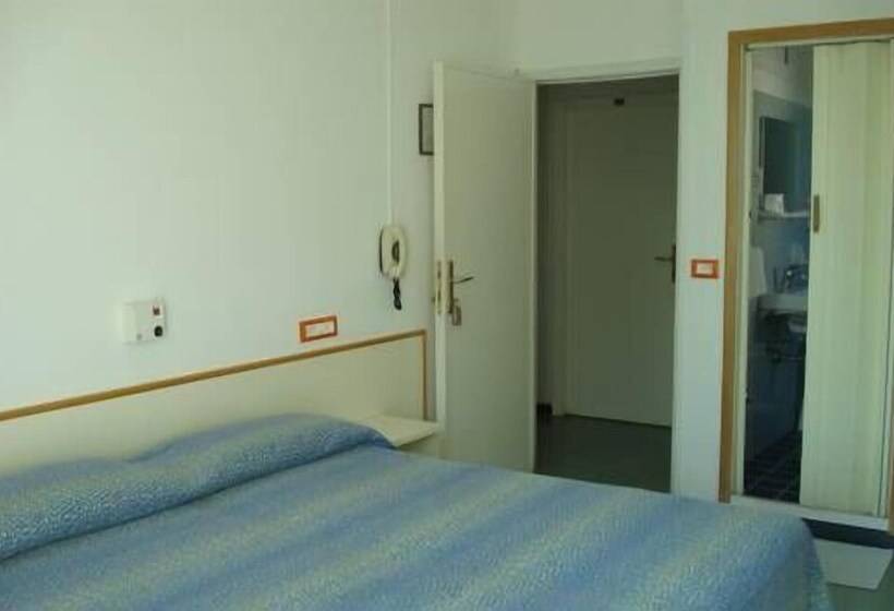 Quarto Estandar, Sayonara