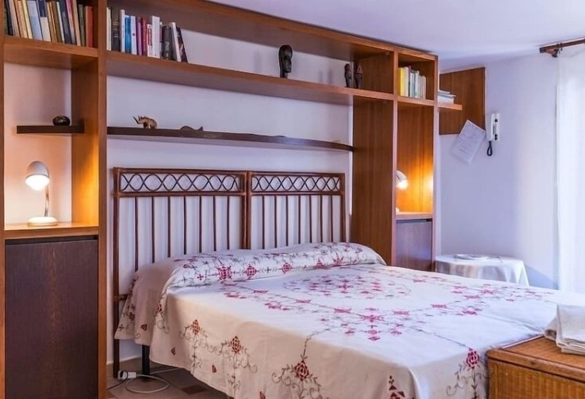 Номер Стандарт, Sosta A Levante