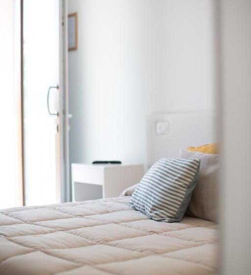 Номер Стандарт Трехместный, Guest House Bella Onda