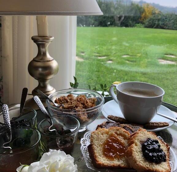 キングサイズベッドのスイートルーム, Nontiscordardimé B&b Villa Agriturismo