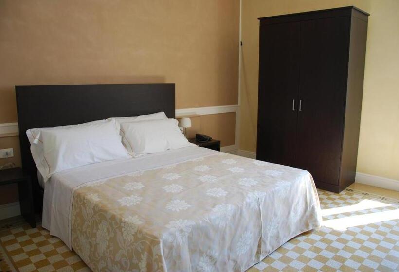 Номер Стандарт Панорамный Вид, Relais Del Borgo Hotel & Spa 4 Stelle