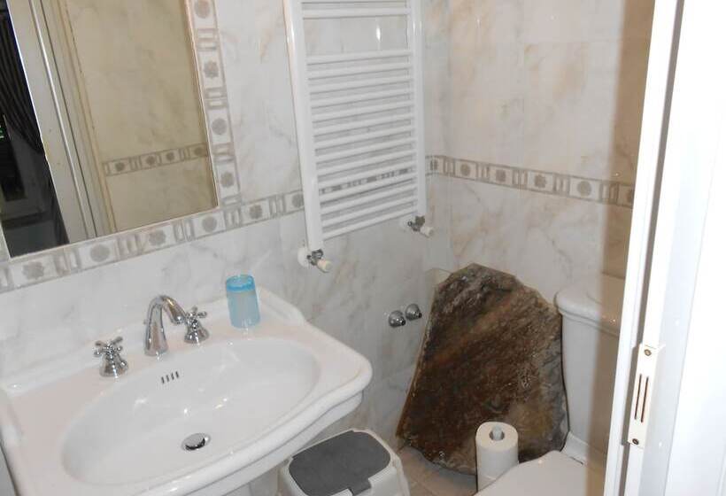 اتاق استاندارد, Cinqueterre Holidays