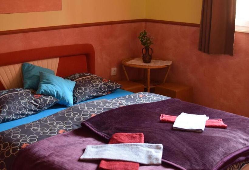 اتاق استاندارد, Apartment&rooms Globus Mostar