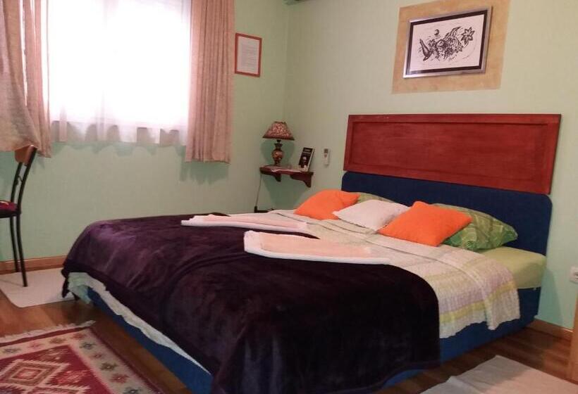 اتاق استاندارد یک نفره, Apartment&rooms Globus Mostar