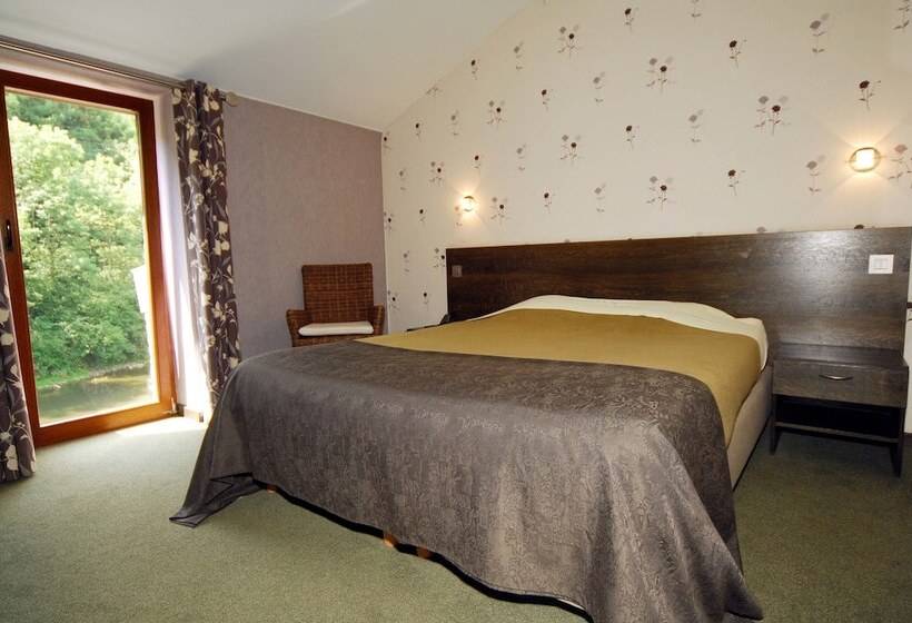 Люкс с гидромассажем, Hôtel/restaurant à La Ferme