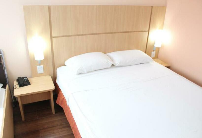 스탠다드 룸, Ibis Feira De Santana
