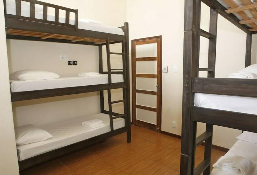 Четырехместный Номер Стандарт, Sobrado 25   Hostel