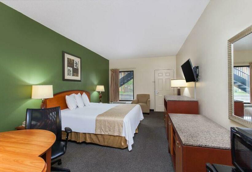 Люкс Кровать Кинг, Quality Inn Port Wentworth Savannah North