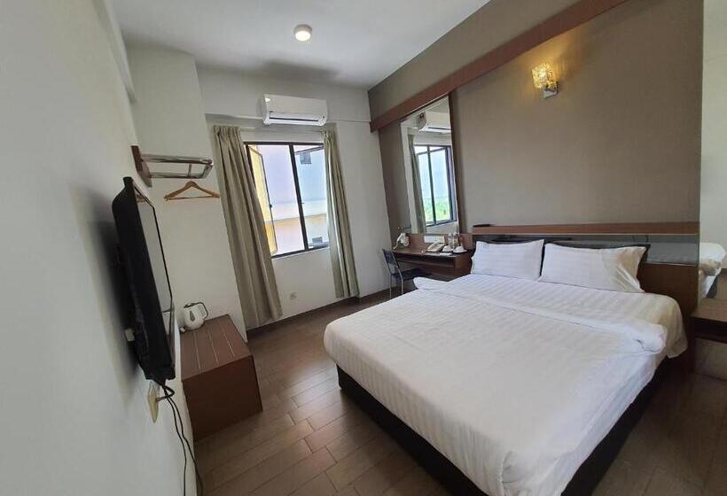 高级大房间, Golden View Nilai