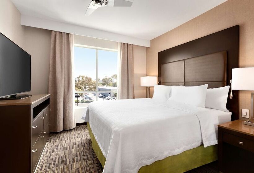 Люкс, Homewood Suites By Hilton Irvine John Wayne Airport