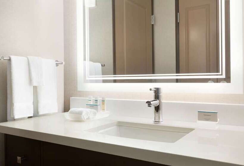 Люкс Премиум, Homewood Suites By Hilton Irvine John Wayne Airport