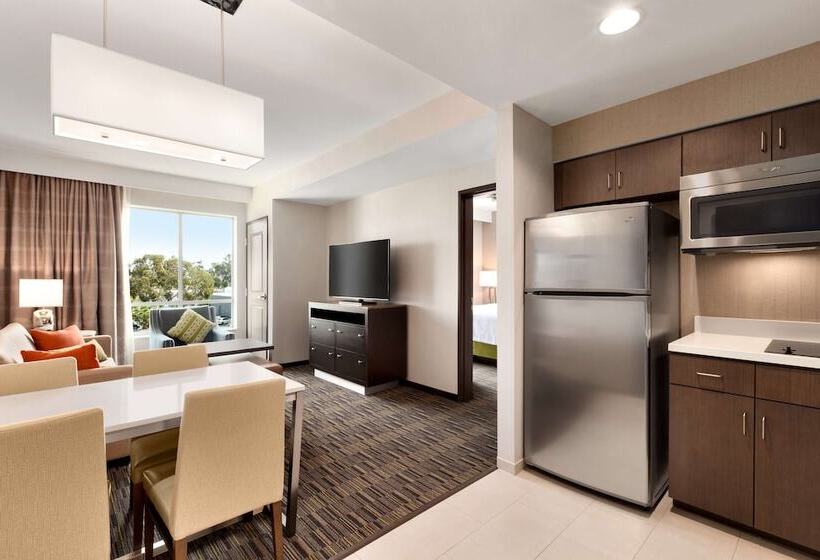 Люкс Премиум, Homewood Suites By Hilton Irvine John Wayne Airport