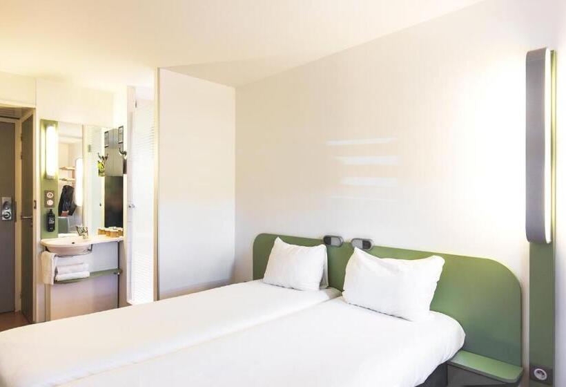 Номер Стандарт, Ibis Budget Lyon Centre Confluence