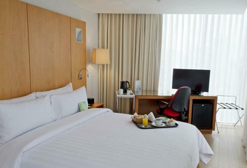 اتاق لوکس با چشم‌انداز شهر, Ramada Encore By Wyndham Lima San Isidro
