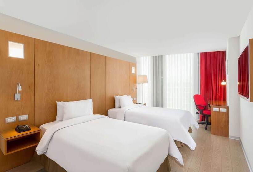 اتاق استاندارد, Ramada Encore By Wyndham Lima San Isidro
