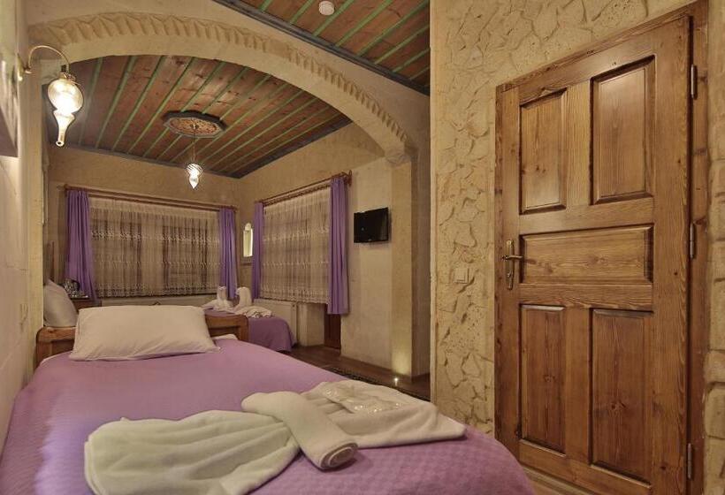 Трехместный Номер Deluxe, Relic House