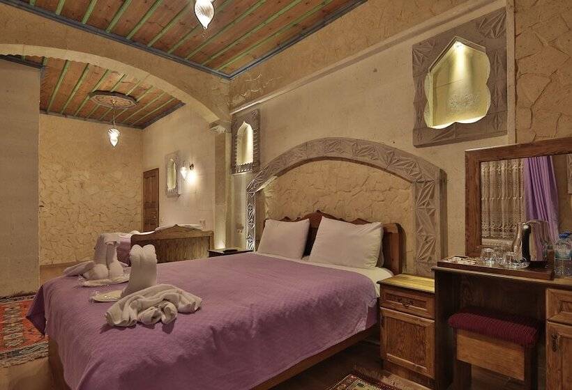 Трехместный Номер Deluxe, Relic House