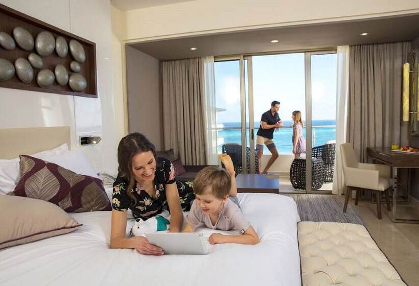 سوئیت دلوکس 3 خوابه, Royalton Blue Waters Montego Bay, An Autograph Collection All Inclusive Resort