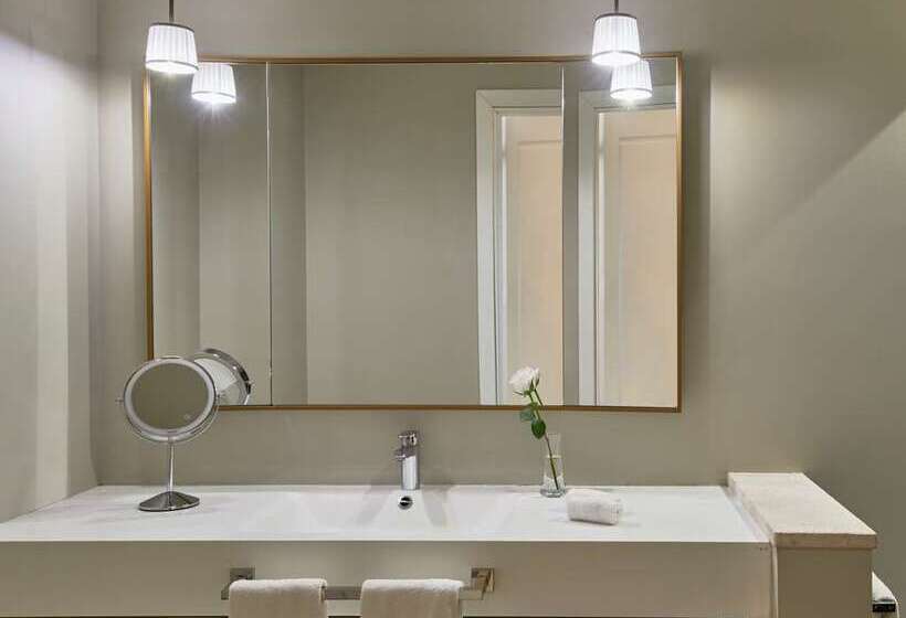 سوئیت جونیور با تخت بزرگ, Susona Bodrum, Lxr Hotels & Resorts