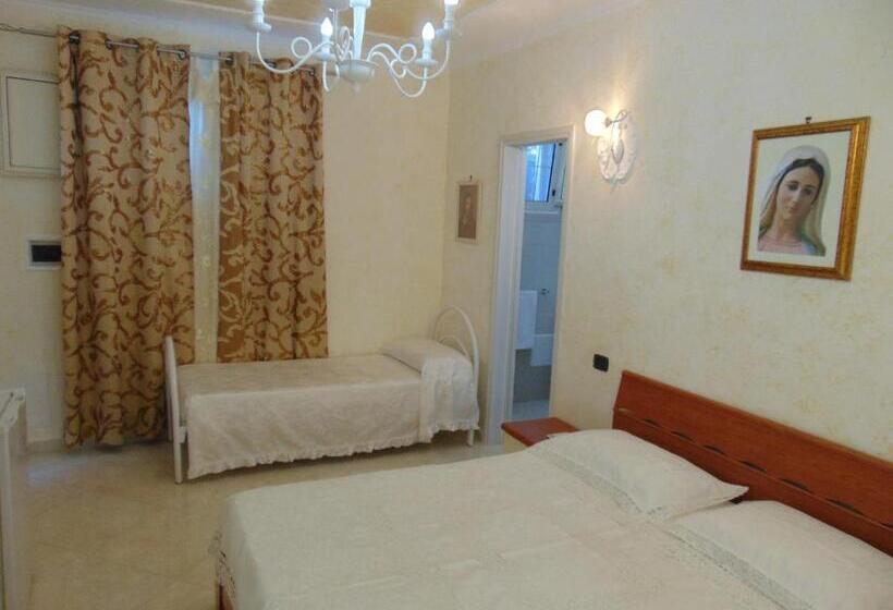 Трежместный Номер Economy, B&b Alloggio In Villa Cristina
