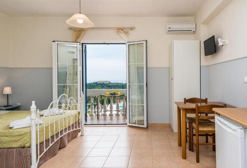 스탠다드 스튜디오, Elaias Gi Residence