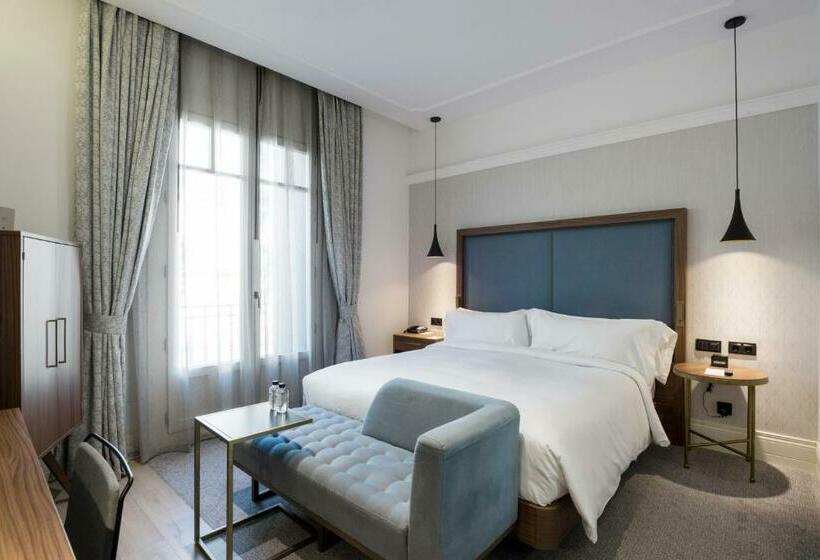 اتاق لوکس با تخت بزرگ, Doubletree By Hilton Madrid  Prado