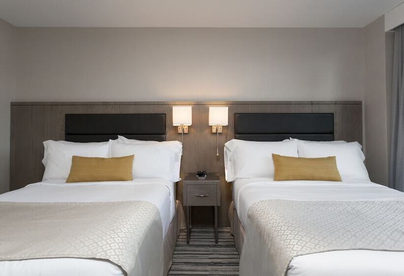 Номер Стандарт 2 Двуспальные Кровати, Wyndham Garden Laguardia South