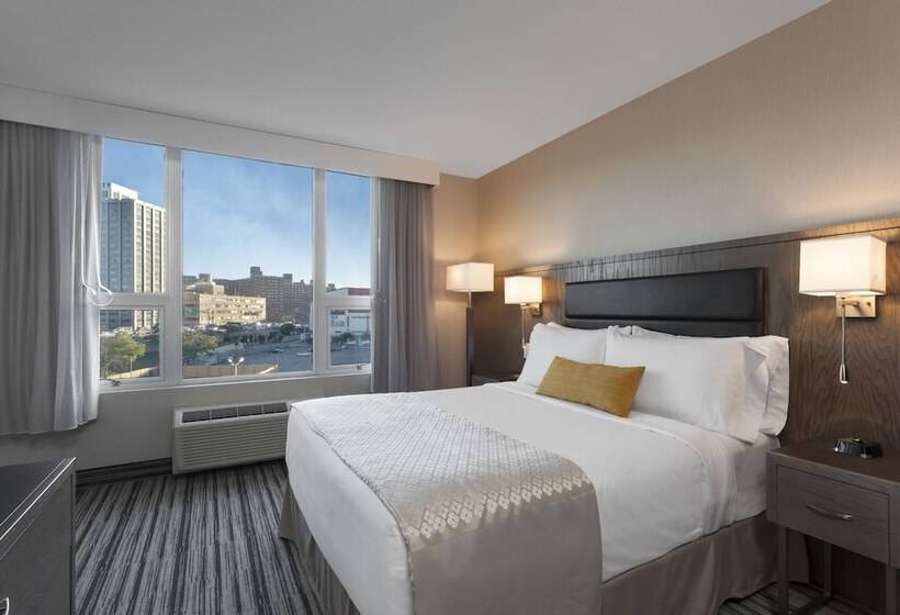 Номер Стандарт Адаптированный для Инвалидов, Wyndham Garden Laguardia South