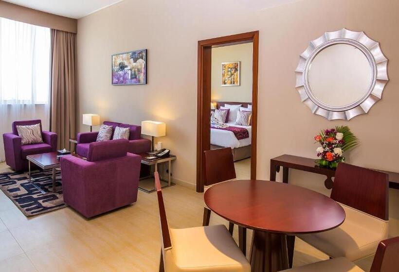 Люкс 2 Спальни, V Hotel Fujairah