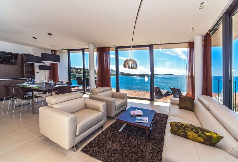 , Golden Rays Luxury Apartments