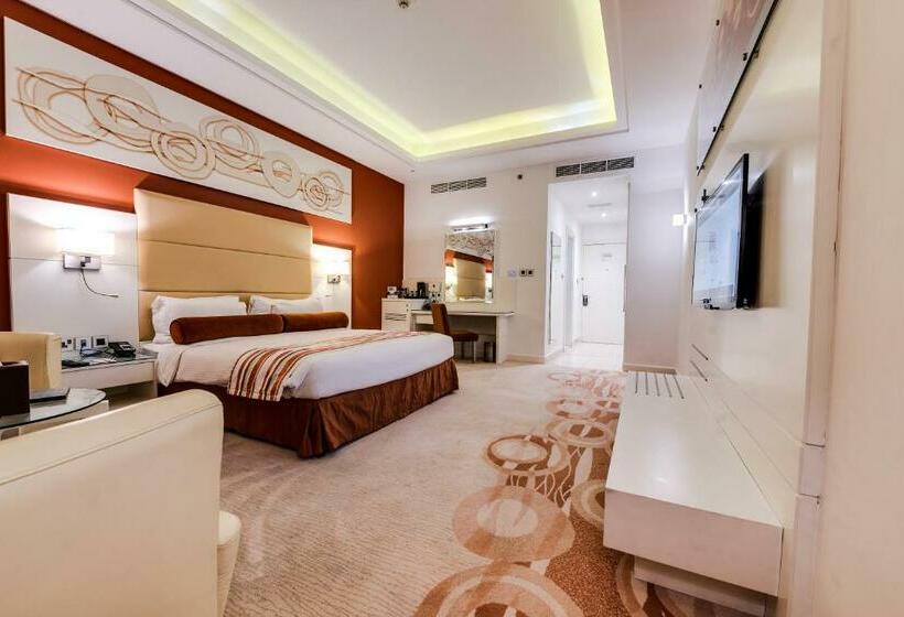 Номер Стандарт, Golden Tulip Downtown Abu Dhabi
