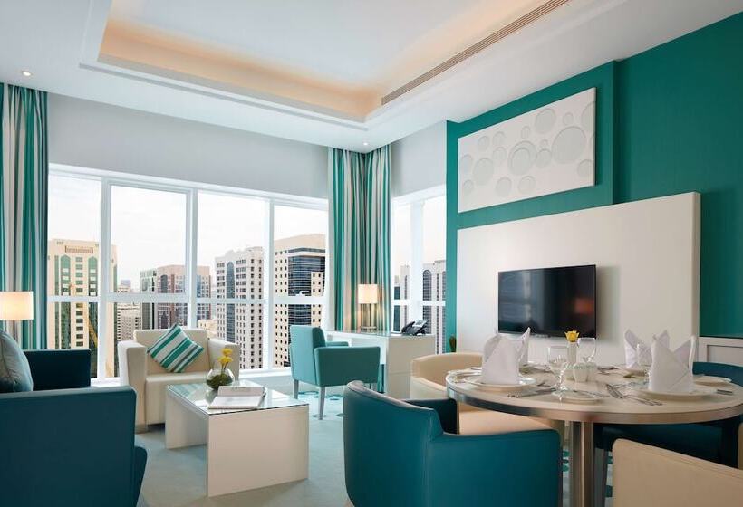 Люкс Вид на Город, Golden Tulip Downtown Abu Dhabi