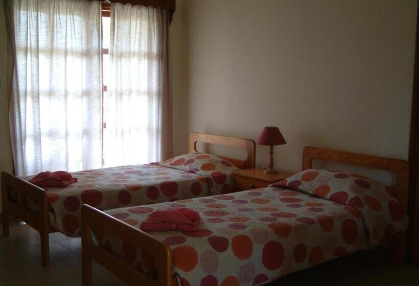 스탠다드 스튜디오, Pelekanos Apartments
