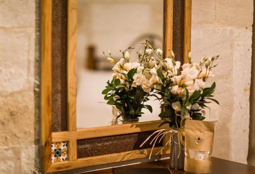 اتاق لوکس, Imperial Cave Suites & Spa