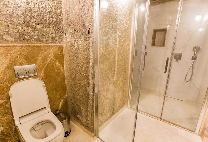 سوییت, Imperial Cave Suites & Spa