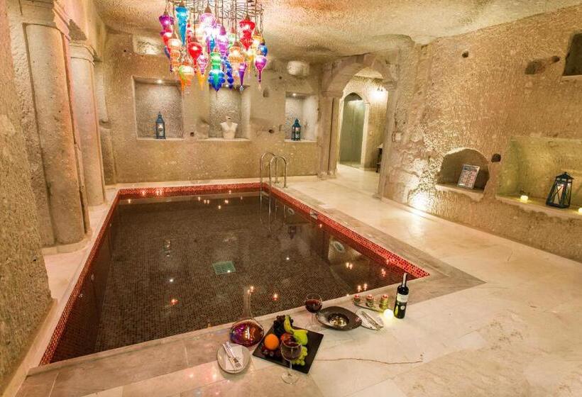 سوییت, Imperial Cave Suites & Spa