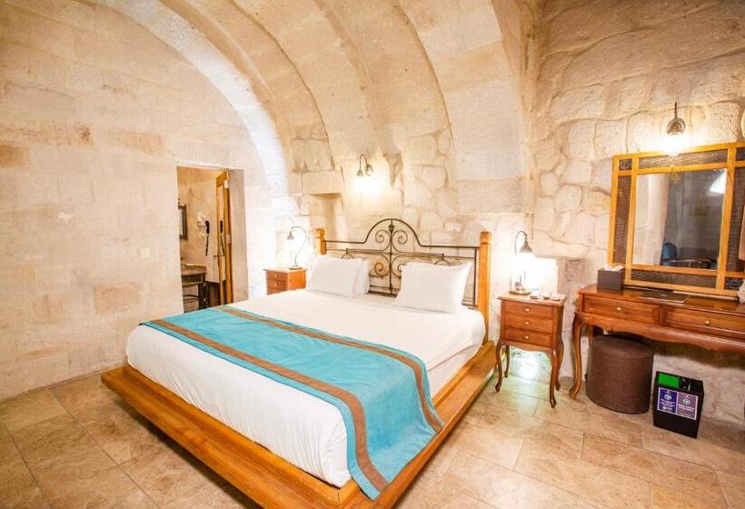سوئیت راحتی, Imperial Cave Suites & Spa