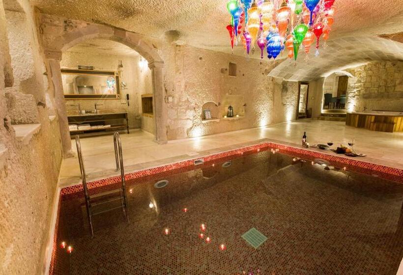 سوییت, Imperial Cave Suites & Spa