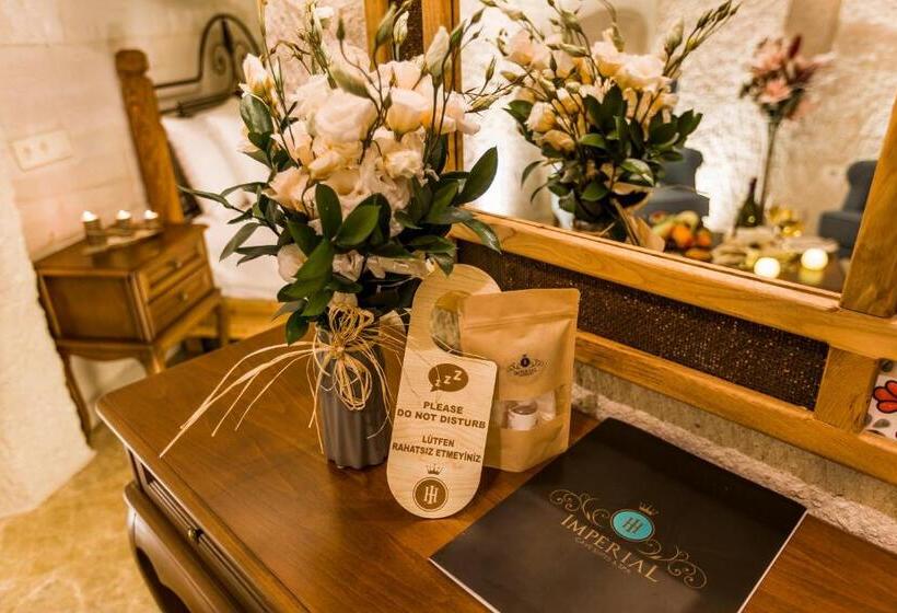 سوئیت راحتی, Imperial Cave Suites & Spa