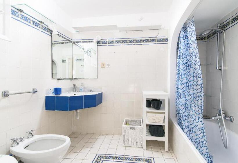 דירה בת חדר שינה 1 עם מרפסת, White Terrace Apartment Navona