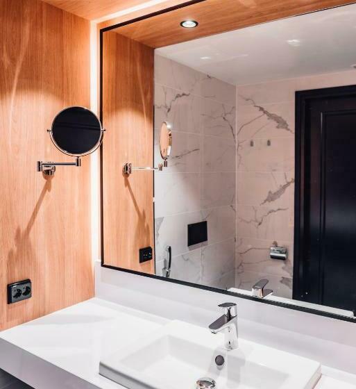 Quarto Estandar, Clarion Hotel Aviapolis