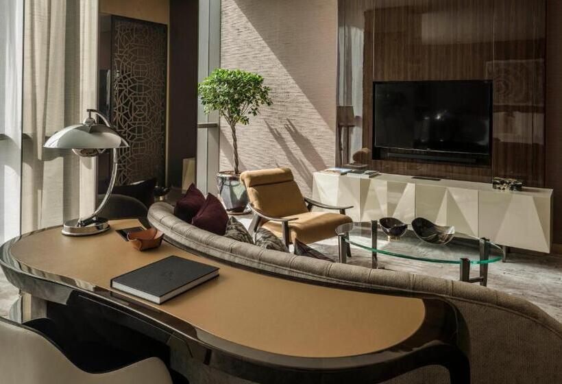 Студио Стандарт Кровать Кинг, Four Seasons Hotel Dubai International Financial Centre