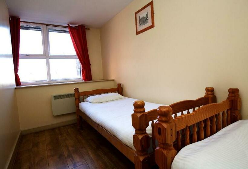 Номер Стандарт, International Inn