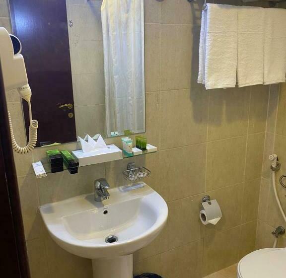 Четырехместный Номер Стандарт, Plaza Inn Ohud