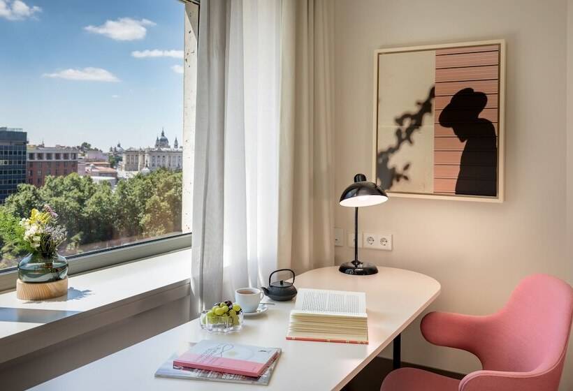 Premium Room City View, Barcelo Torre De Madrid