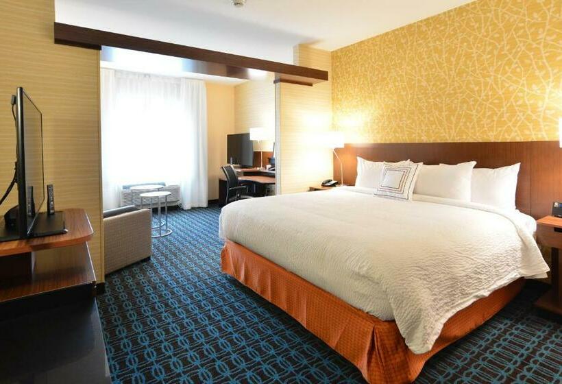 스위트 킹사이즈 침대, Fairfield Inn & Suites By Marriott Eau Claire/chippewa Falls